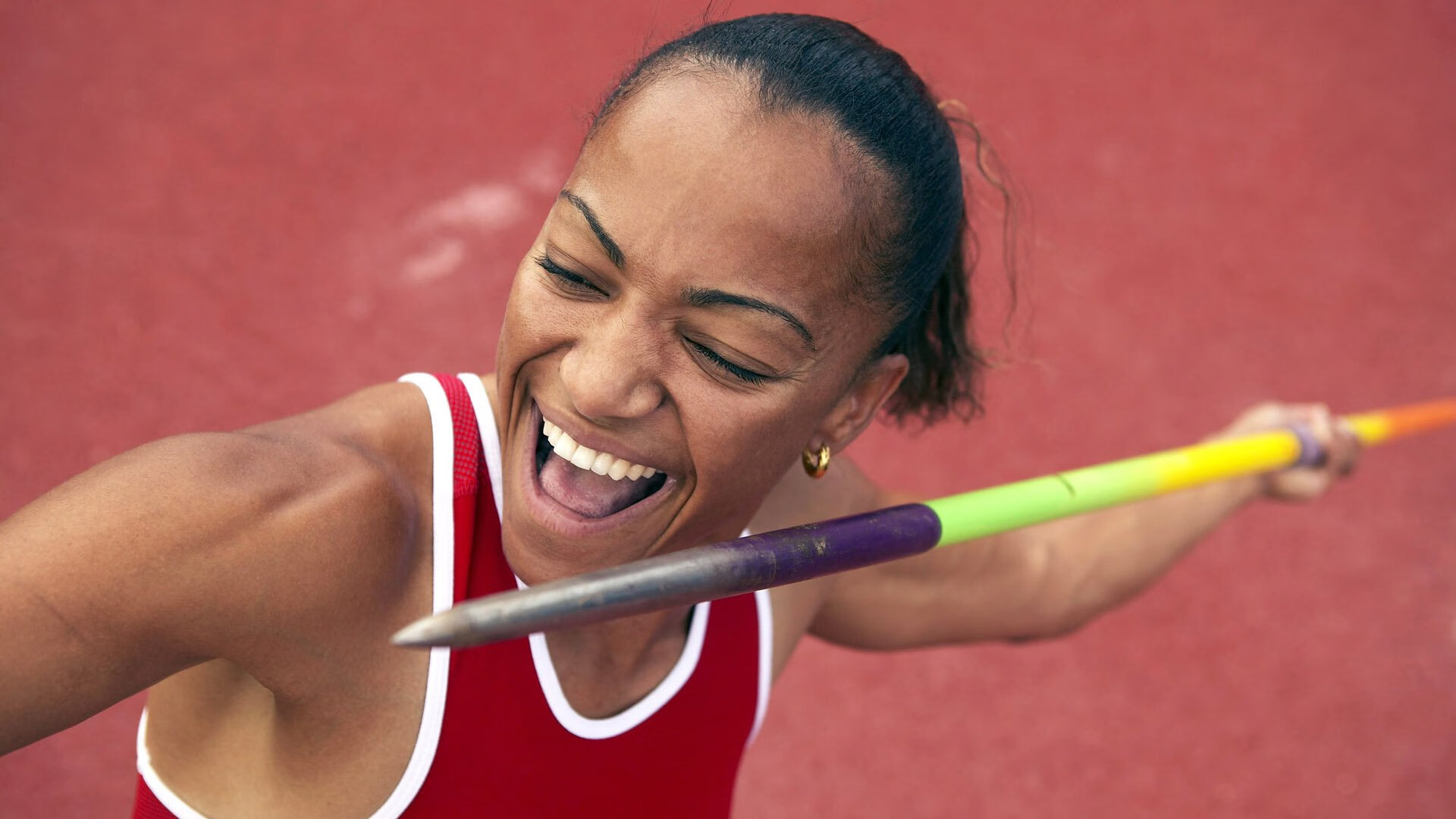 教练组明确战术重心强调转换节奏与边路冲击相结合的打法